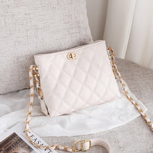 Load image into Gallery viewer, 2022 New Crossbody Bags for Women Fashion Shoulder Bag Small Designer Ladies Handbags Chain Strap Hand Bags