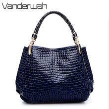 Load image into Gallery viewer, Hot Crocodile Pattern Luxury Handbags Women Bags Designer 2020 Winter PU Leather Top-handle Bags Woven Handle Ladies Casual Tote