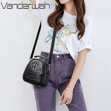 Load image into Gallery viewer, Brand Crocodile Leather Crossbody Bags for Women 2022 Female Shoulder Messenger Sac Luxury Designer Ladies Handbags and Purses