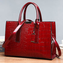 Load image into Gallery viewer, 2Pcs Women luxury Handbag Zip Shoulder Bags For Women 2023 Soft Crocodile Pattern Leather Portable Shopping Totes bolso mujer