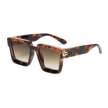 Load image into Gallery viewer, SHAUNA Retro Square Sunglasses Women Brand Designer Summer Styles Candy Colors Fashion Silver Mirror Shades Men UV400