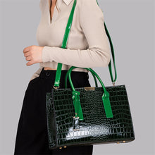 Load image into Gallery viewer, Pantent Leather Women Messenger Bags Crocodile Female Crossbody Shoulder Hand bags For Women 2022 High Quality Ladies Handbags