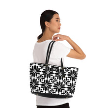 Load image into Gallery viewer, Star Flake Leather Shoulder Bag