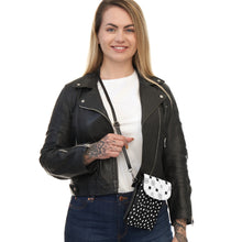 Load image into Gallery viewer, Clover Small Cell Phone Wallet