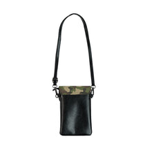 Load image into Gallery viewer, Camo Small Cell Phone Wallet