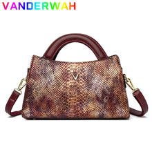 Load image into Gallery viewer, High Quality Crocodile pattern Shoulder Bags Large Capacity Handbags and Purses women Messenger Bags Casual Fashion Handbag Sac