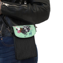 Load image into Gallery viewer, Wild Life Small Cell Phone Wallet