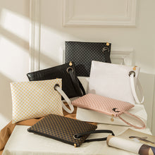 Load image into Gallery viewer, Womens Simple Large-Capacity Clutch Bag With Print
