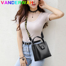 Load image into Gallery viewer, 2022 Designer Handbags Purses Women High Quality Luxury Leather Bag Fashion Top-Handle Shoulder Croosbody Messenger Tote Bag Sac
