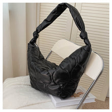 Load image into Gallery viewer, Women's Bag Autumn Winter Shoulder Corssbody Bags Women New Large Capacity Zipper Fashion Wild Female Cotton Design Travel Tote

