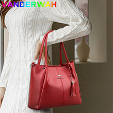 Load image into Gallery viewer, Elegant Women Cowhide Handbag Luxury Designer Shoulder Crossbody Genuine Leather Bag Bridal Red Messenger Sac Fashion Lady Bolsa
