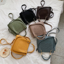 Load image into Gallery viewer, Fashion Bucket Bags Women Large Capacity Handbags Women PU Shoulder Messenger Bag Female Retro Daily Totes Lady Elegant Handbag
