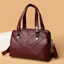 Load image into Gallery viewer, Brand Fashion Crossbody Bags for Women 2022 New High Capacity Handbags Luxury Handbags Women Bags Designer Lady Shoulder Bag
