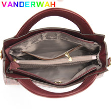 Load image into Gallery viewer, High Quality Crocodile pattern Shoulder Bags Large Capacity Handbags and Purses women Messenger Bags Casual Fashion Handbag Sac

