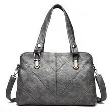 Load image into Gallery viewer, Brand Fashion Crossbody Bags for Women 2022 New High Capacity Handbags Luxury Handbags Women Bags Designer Lady Shoulder Bag
