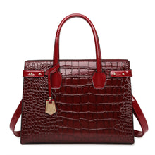 Load image into Gallery viewer, Pantent Leather Women Messenger Bags Crocodile Female Crossbody Shoulder Hand bags For Women 2022 High Quality Ladies Handbags
