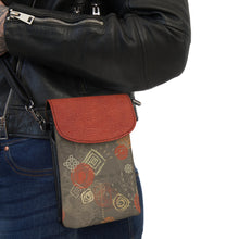 Load image into Gallery viewer, Go Vintage Small Cell Phone Wallet
