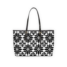 Load image into Gallery viewer, Star Flake Leather Shoulder Bag
