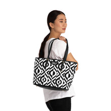 Load image into Gallery viewer, Dramatic Flow PU Leather Shoulder Bag
