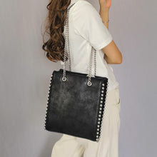 Load image into Gallery viewer, Retro Chains Rivet Large Capacity Tote Bag Women Shoulder Bags Lady Commuting PU Leather Purses Bags Solid Color Bag Bead Bolsa
