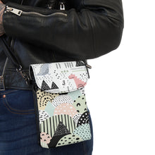 Load image into Gallery viewer, Jungle World Small Cell Phone Wallet

